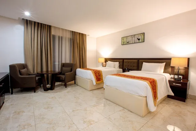 غرفة ديلوكس بسريرين منفصلين، Johnwood Hotel by Bolton 2/3