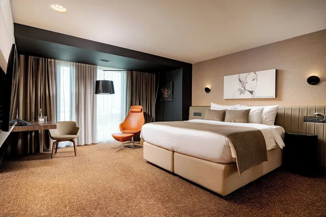 غرفة تنفيذية بسريرين منفصلين، Kronwell Brasov Hotel 5/10