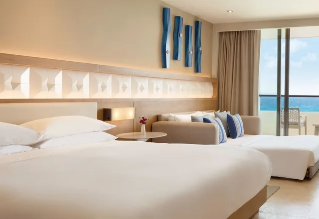Room, King Bed, Ocean Front, Sofa، HYATT ZIVA CANCUN 2/3