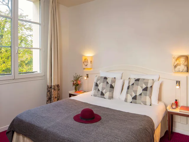 غرفة قياسية بسريرين منفصلين وسرير كوين، Mercure Rambouillet Relays du Chateau 2/5