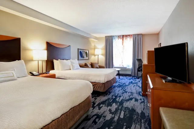 غرفة بسريرين كوين مع أريكة، Fairfield Inn Suites by Marriott Atlanta Kennesaw 1/9