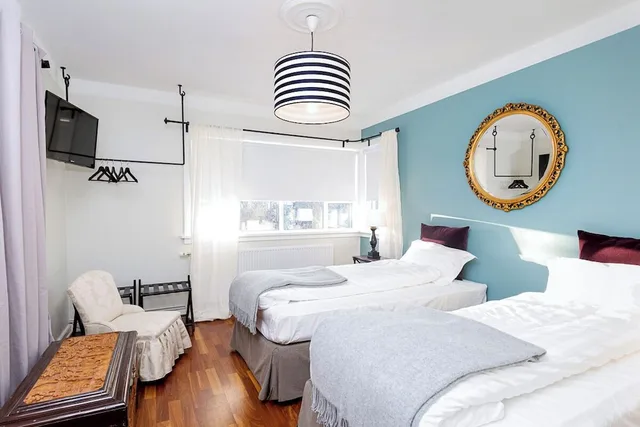 جناح سوبيريور بسريرين كينج وسرير فردي بشرفة، FREYJA GUESTHOUSE & SUITES 4/9