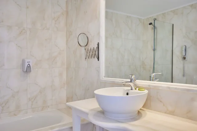2 Bedrooms, Maisonette, Queen Bed, Garden View, Sofa، Gerakas Belvedere Hotel & Spa 8/9