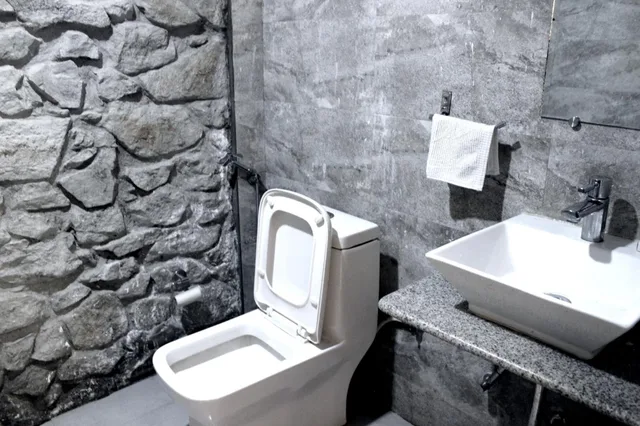 غرفة ديلوكس بسرير مزدوج، Hotel Toppers Corner Mount Abu 6/6