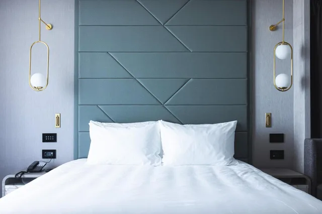 1 Bedroom, Suite, Lateral Side Lake View, Sea View, Balcony، Crowne Plaza Constanta Mamaia Beach 3/5