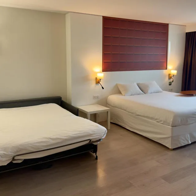 Family Suite, Standard, Twin Beds, Ibis Styles Bordeaux Saint Medard 3/10
