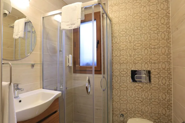 شقة بسرير كوين بإطلالة على الحديقة مع أريكة، Alp Suites Lavanta 2/2