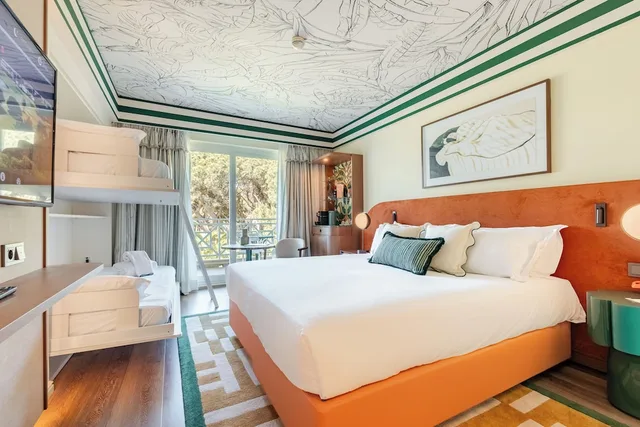 غرفة عائلية بسريرين منفصلين بشرفة، Onyria Quinta Da Marinha Hotel 8/10
