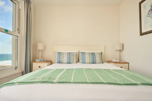 غرفة سيغنتشر بسرير كينج، Great Western Hotel 2/4
