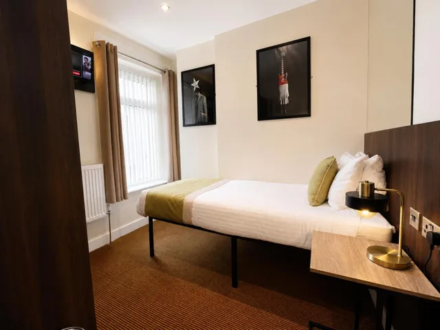 غرفة قياسية مفردة، The Kings Cross Hotel 6/20