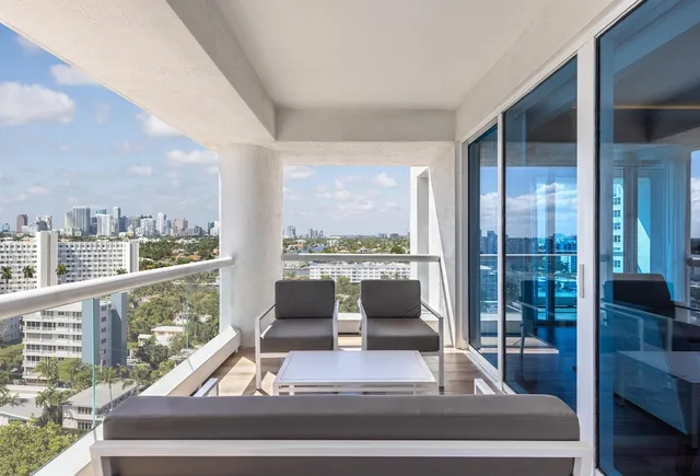 2 Bedrooms, Inner, Ocean, Residence, Suite, 2 Queen Beds، Conrad Fort Lauderdale Beach 3/7