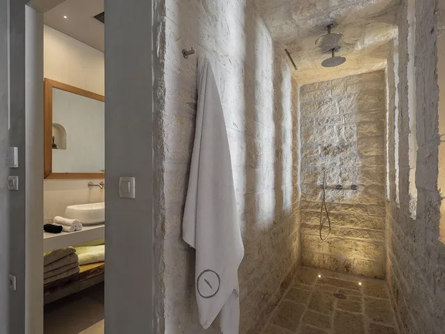 Condominium, Double Bed, Sea View, Balcony، The Theodore Boutique Hotel 7/7