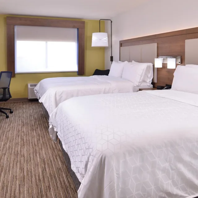 جناح تنفيذي بسرير كينج، Holiday Inn Express Hotel Suites Mesquite 1/9