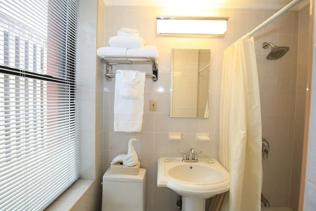 استوديو بسريرين منفصلين، Radio City Apartments 3/4