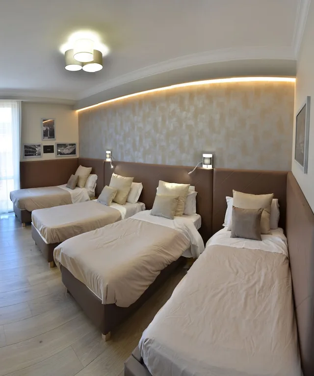 غرفة رباعية، B&B At Your Place 1/6