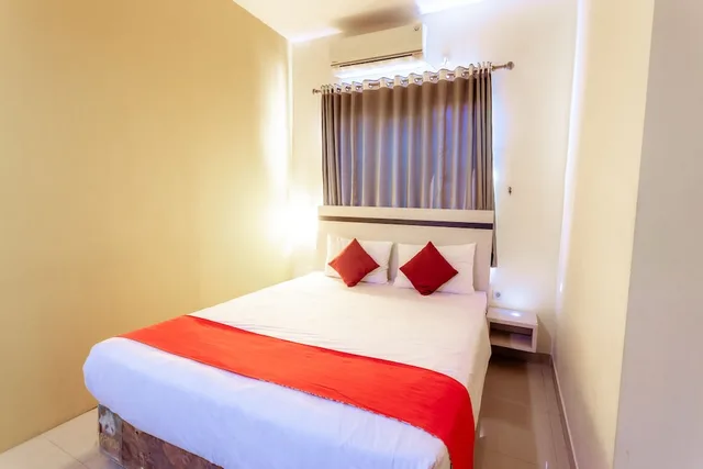 غرفة ديلوكس بسرير مزدوج، Pratisara Wirya Surabaya 9/10