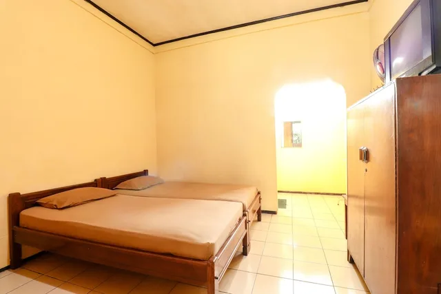 غرفة اقتصادية بسرير مزدوج، Hotel Bungurasih Syariah by ZUZU 1/4