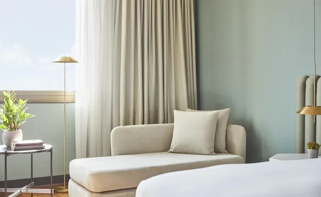 جناح جونيور بسرير كينج، Grand Hyatt Barcelona 9/10