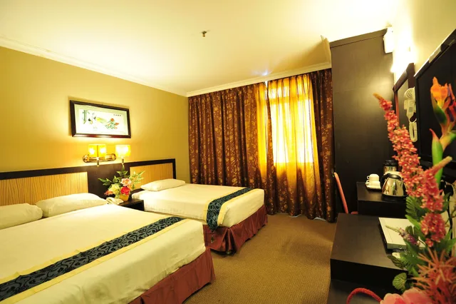 غرفة سوبيريور ثلاثية بسرير كوين وسرير فردي، Hallmark Hotel Leisure 2/4