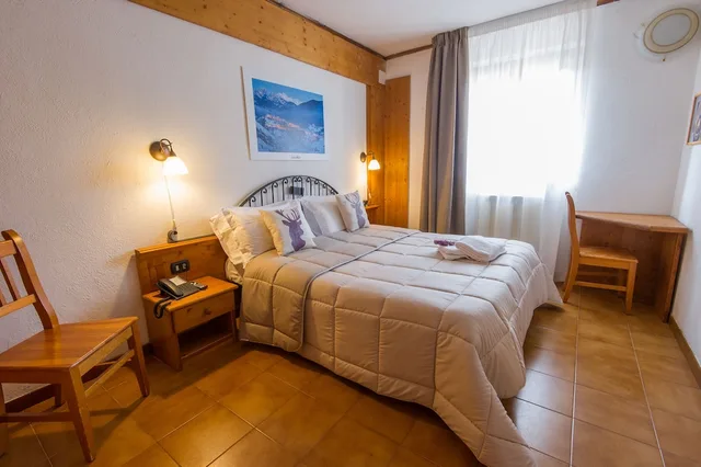 Room, Twin Beds, Hotel Iris 4/7