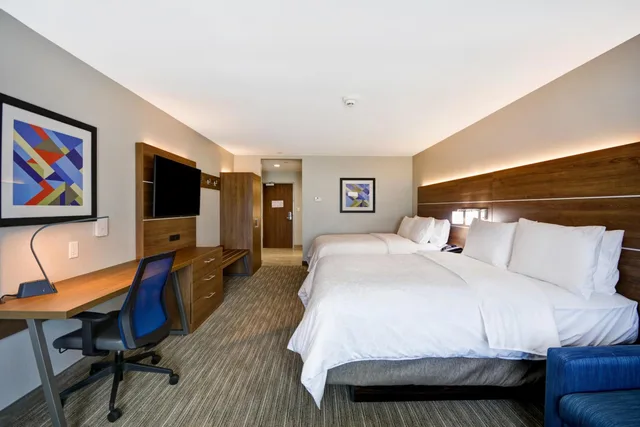 غرفة بسرير كوين لذوي الإعاقة، Holiday Inn Express & Suites Houston NASA - Boardwalk Area 2/3