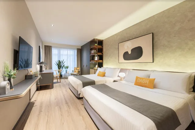 غرفة عائلية رباعية، Dash Living on Prat 1/7