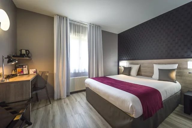 غرفة كومفورت بسرير مزدوج بإطلالة على الحديقة، Hotel the Originals Saumur Ouest La Saulaie 4/10
