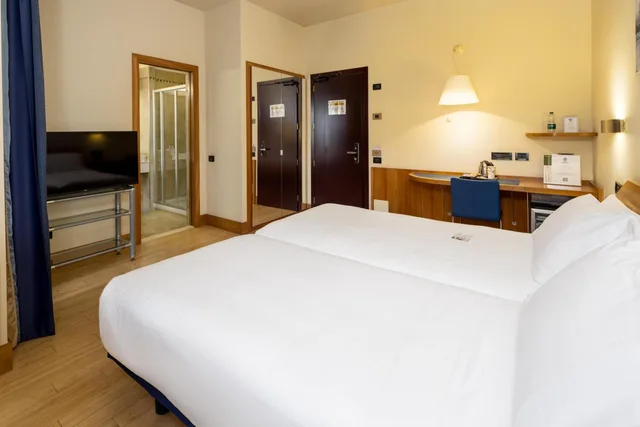 غرفة كلاسيكية بسريرين منفصلين، Best Western Hotel Luxor 1/5