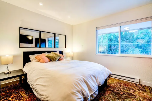 استوديو بسرير كينج، INNhale Cannabis Friendly B&B - Adults Only 3/5