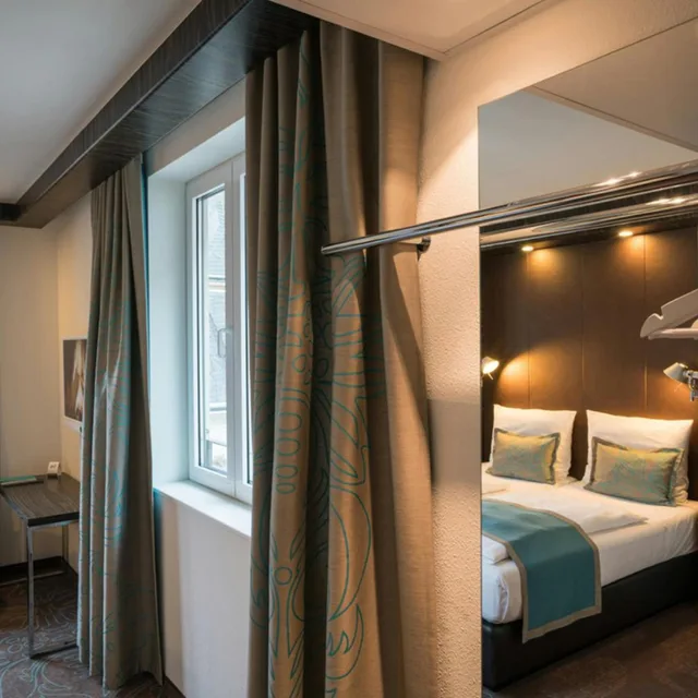 غرفة قياسية بسرير كينج، Hotel Motel One Leipzig-Nikolaikirche 6/9