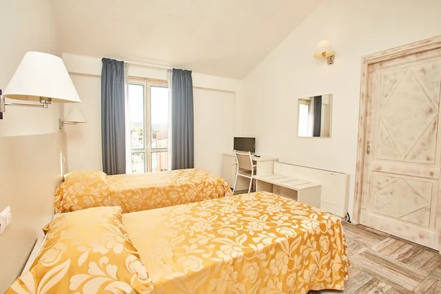 غرفة كلاسيكية بسريرين منفصلين، Hotel Muita Di Mari 5/7