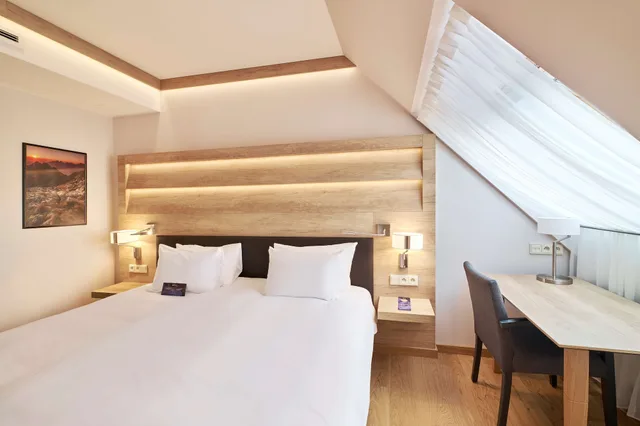 جناح جونيور بسرير كينج بإطلالة على الجبل، Radisson Blu Hotel Residences Zakopane 3/7