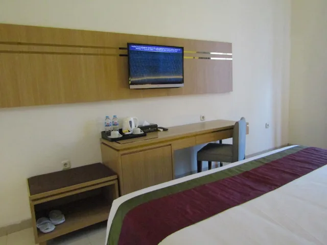 غرفة ديلوكس بسرير كوين، Al Azhar Azhima Hotel Resort and Convention 1/1