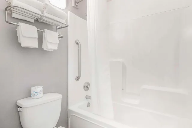 جناح بسرير كوين، Quality Inn & Suites Hardeeville - Savannah North 9/9