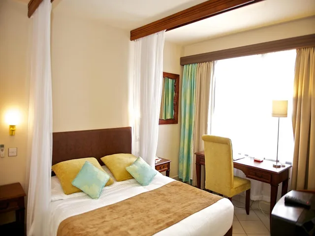 Standard, Double Bed, Muthu Silver Springs Hotel Nairobi 1/10