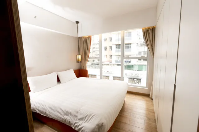 جناح بسرير كوين بغرفة نوم واحدة، Homy Residence Hongkong 1/4