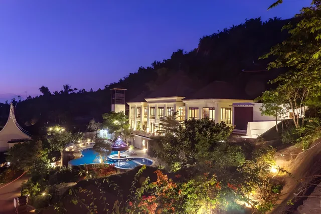 غرفة بريميير ديلوكس بسرير مزدوج أو سريرين منفصلين، Jambuluwuk Convention Hall and Resort Batu 1/1