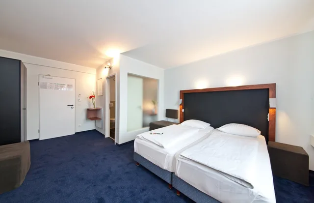 Comfort, Double Bed, Hotel Aviva Neue Messe 4/9