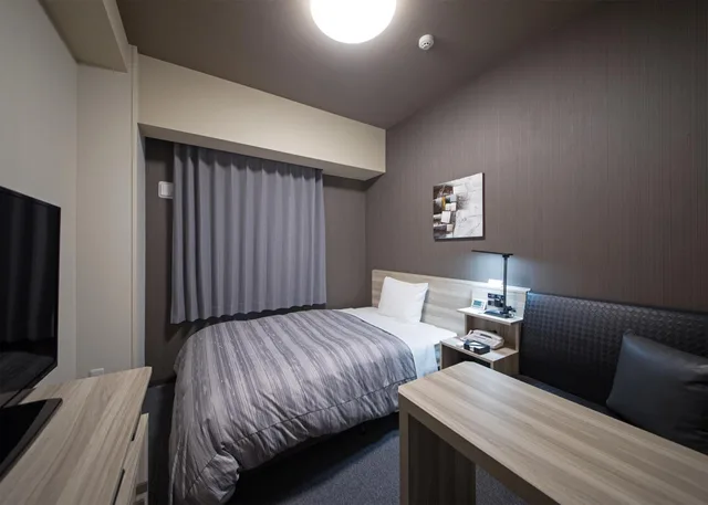 غرفة مفردة للمدخنين، Hotel Route-Inn Hamada Ekimae 3/8