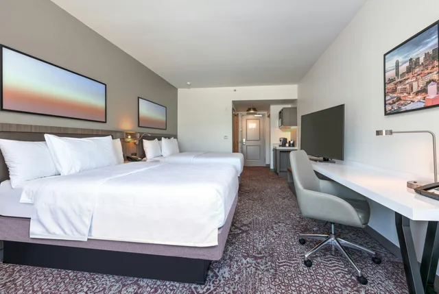 غرفة بسريرين كوين بإطلالة لذوي الإعاقة، Hilton Garden Inn Dallas/Arlington 5/8