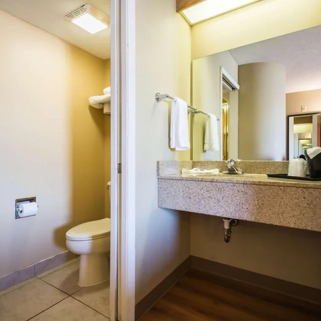 غرفة رباعية، Motel6 Indianapolis, IN - Airport 10/10