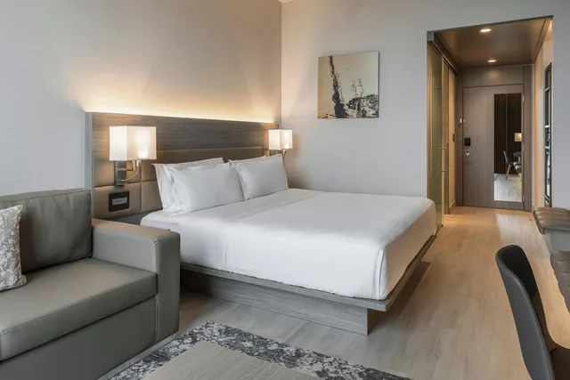غرفة بسرير كينج بإطلالة، AC Hotel by Marriott Heredia Belen 2/4