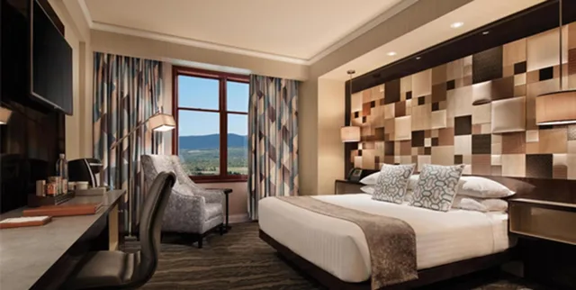 غرفة بسرير كينج لذوي الإعاقة، Mount Airy Casino And Resort 8/10