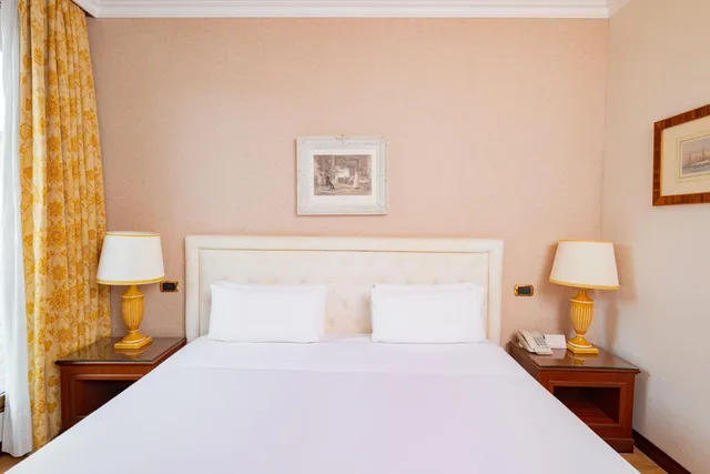 غرفة سوبيريور بسرير كوين، Hotel Internazionale 2/3