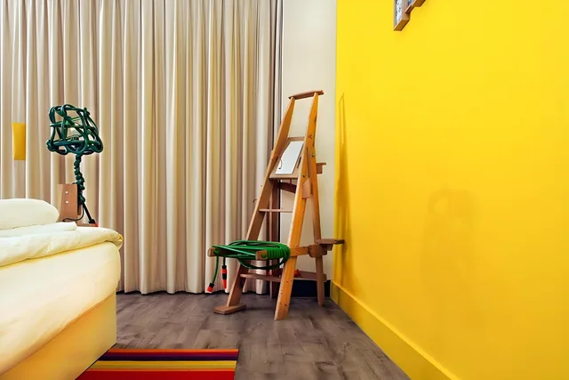 Comfy, King Bed، The Corner London City 1/2