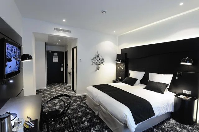 غرفة سوبيريور بسريرين منفصلين، Kyriad Prestige Perpignan Centre del Mon 1/10