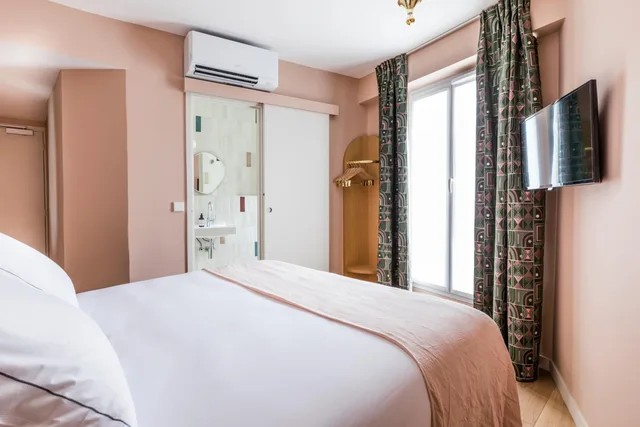 غرفة عائلية بسريرين كوين، Hotel Ami - Orso Hotels 1/2