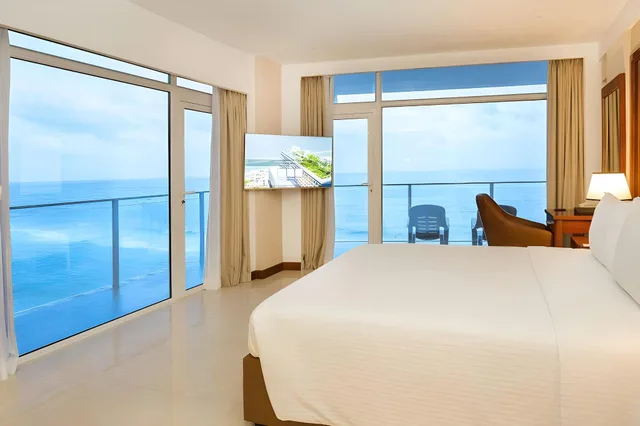 Premier, 2 Double Beds, Marino Beach Colombo 1/1