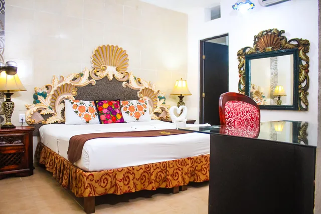 غرفة قياسية بسرير مزدوج بإطلالة على المسبح، Hotel Palacio Canton 5/10