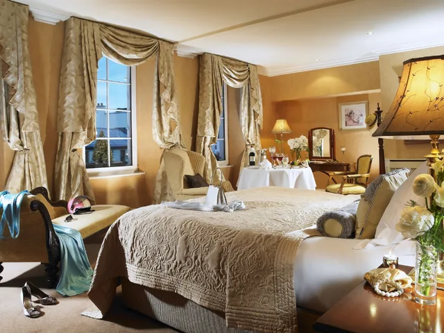 غرفة ديلوكس بسرير مزدوج، Killarney Royal Hotel 2/3